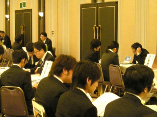 各企業ブースの説明の様子2 各企業ブースの説明の様子2