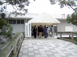卒業式会場 卒業式会場