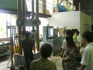 引張材料実験 引張材料実験