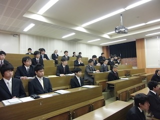 学生の様子 学生の様子